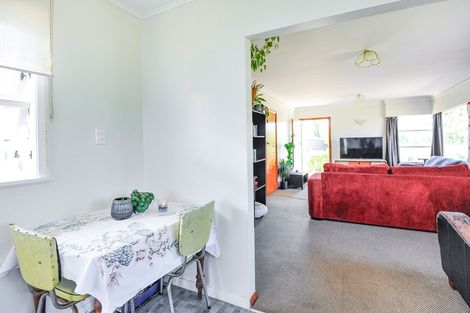 Photo of property in 207 Windsor Avenue, Parkvale, Hastings, 4122