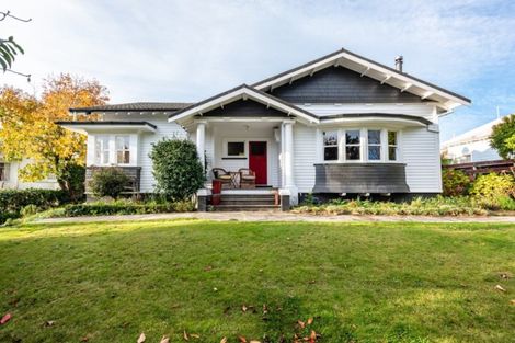 Photo of property in 87 Stout Street, Whataupoko, Gisborne, 4010