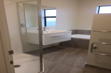 Photo of property in 11 Bellbird Lane, Marshland, Christchurch, 8083