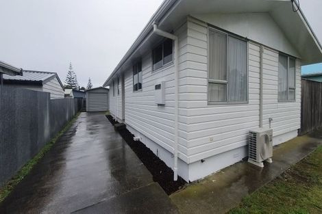 Photo of property in 35 Raupo Street, Castlecliff, Whanganui, 4501