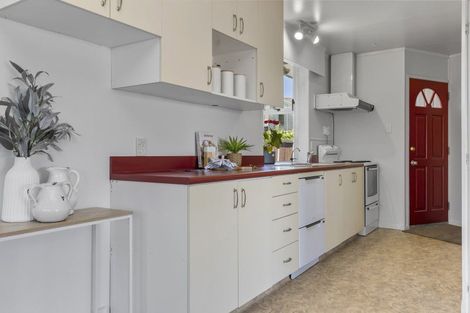 Photo of property in 15 Ferney Place, Richmond Heights, Taupo, 3330