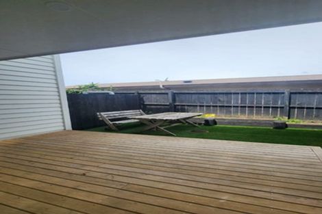 Photo of property in 4b Hazards Road, Weymouth, Auckland, 2103