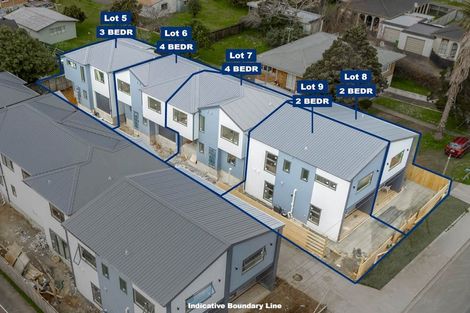 Photo of property in 2/43 Clevedon Road, Papakura, 2110