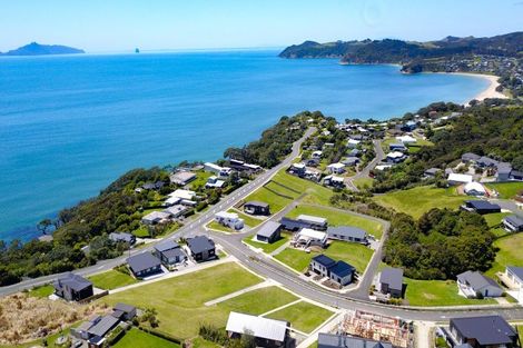 Photo of property in 14 Blue Moon Rise, Langs Beach, 0582