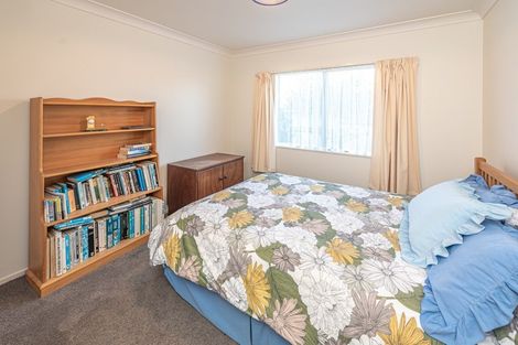 Photo of property in 6 Holdsworth Drive, Otamatea, Whanganui, 4500