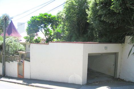 Photo of property in 23 Hay Street, Oriental Bay, Wellington, 6011