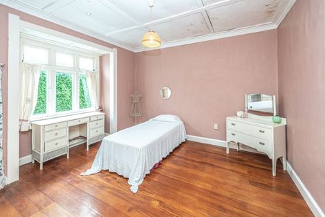 Photo of property in 1 Balgownie Avenue, Gonville, Whanganui, 4501