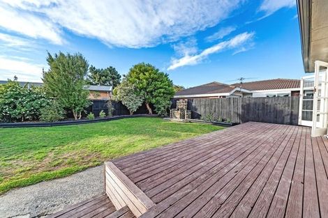 Photo of property in 70 Inwoods Road, Parklands, Christchurch, 8083