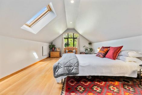 Photo of property in 2 Emerald Lane, Cashmere, Christchurch, 8022