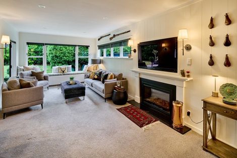 Photo of property in 295 Fergusson Drive, Heretaunga, Upper Hutt, 5018