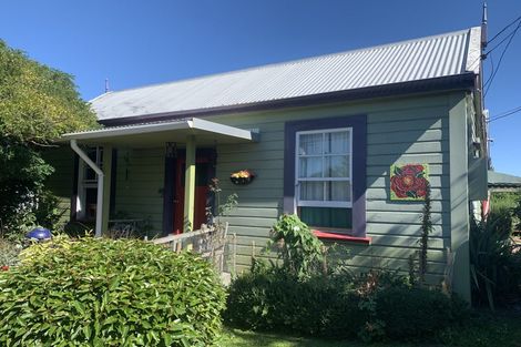 Photo of property in 9 Mackworth Street, Woolston, Christchurch, 8062