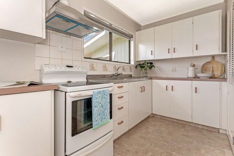 Photo of property in 325 Stout Street, Riverdale, Gisborne, 4010