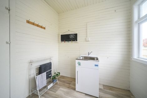 Photo of property in 25 Saint Johns Avenue, Palmerston North, 4414