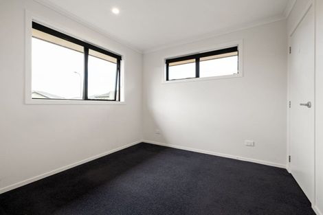 Photo of property in 8 Manawaroa Close, Grandview Heights, Hamilton, 3200