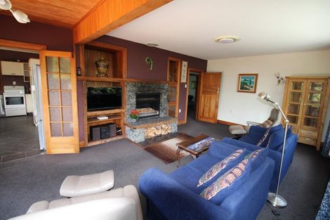 Photo of property in 15 Weenink Road, Karoro, Greymouth, 7805
