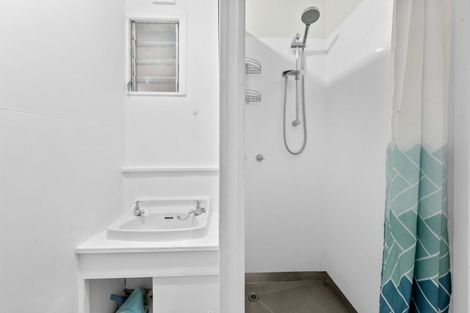 Photo of property in 39 Faraday Street, Hospital Hill, Napier, 4110