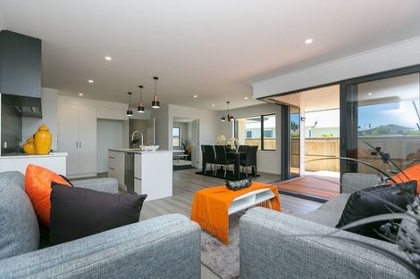 Photo of property in 4 Ellesmere Avenue, Bell Block, New Plymouth, 4312