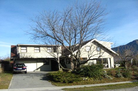 Photo of property in 29 Oregon Drive, Kelvin Heights, Queenstown, 9300