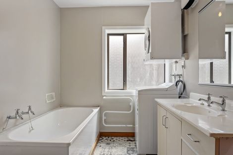 Photo of property in 22 Cashel Street, Christchurch Central, Christchurch, 8013