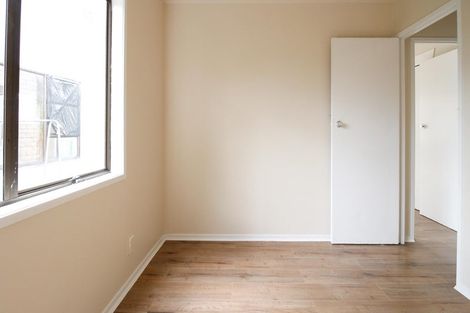 Photo of property in 6 Nearco Street, Randwick Park, Auckland, 2105