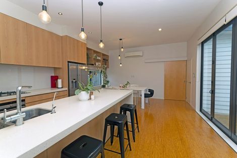 Photo of property in 8a Elcoat Avenue, Henderson, Auckland, 0612