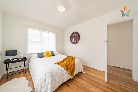 Photo of property in 39 Ruthven Road, Wainuiomata, Lower Hutt, 5014