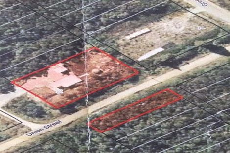 Photo of property in 10 Union Street, Kumara, 7832