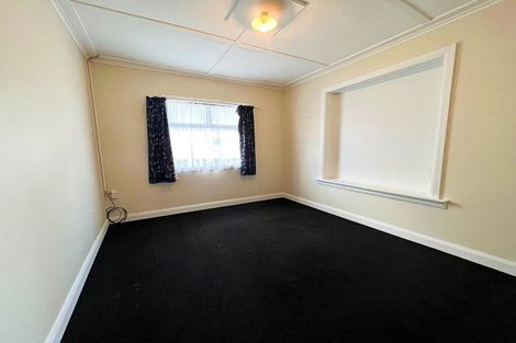 Photo of property in 30 Argentine Avenue, Miramar, Wellington, 6022