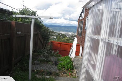 Photo of property in 272 Dowse Drive, Maungaraki, Lower Hutt, 5010