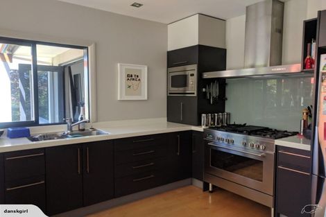 Photo of property in 29 Kairua Road, Kairua, Tauranga, 3175