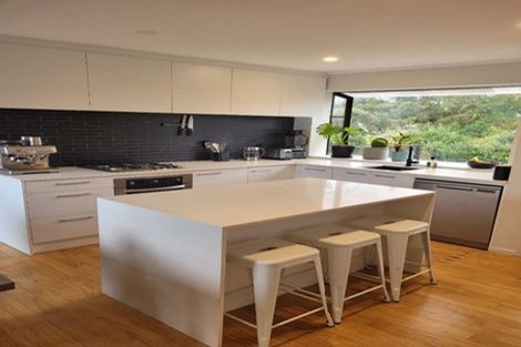 Photo of property in 26a Finlow Drive, Te Atatu South, Auckland, 0610