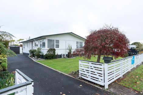 Photo of property in 10 Katherine Place, Melville, Hamilton, 3206