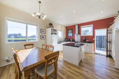 Photo of property in 51 Marlborough Street, Feilding, 4702