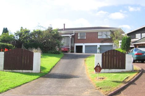Photo of property in 27 Deodar Place, Totara Heights, Auckland, 2105