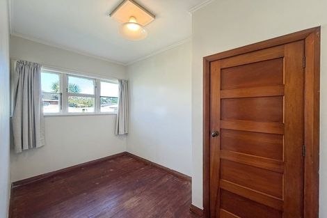 Photo of property in 2 White Street, Whanganui East, Whanganui, 4500