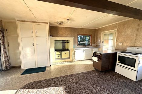 Photo of property in 28 Market Street, Kaitangata, 9210