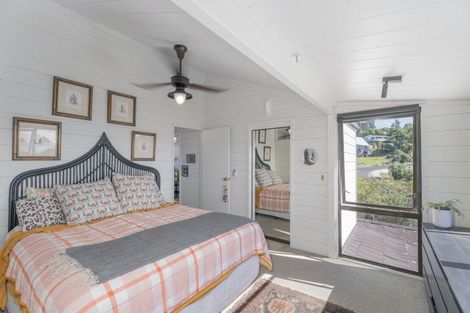 Photo of property in 77 Grange Road, Hahei, Whitianga, 3591