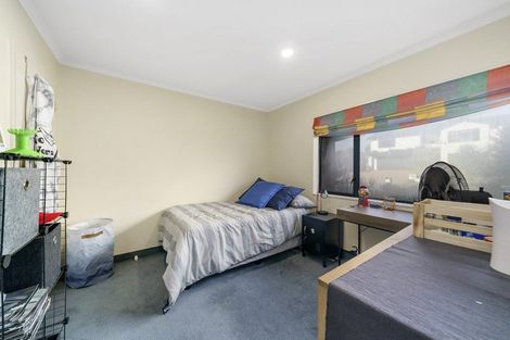 Photo of property in 5 Harry Shaw Way, Raumati South, Paraparaumu, 5032