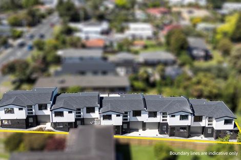 Photo of property in 70c Golf Road, New Lynn, Auckland, 0600