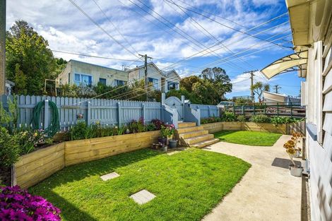 Photo of property in 2 Hawea Street, Ravensbourne, Dunedin, 9022