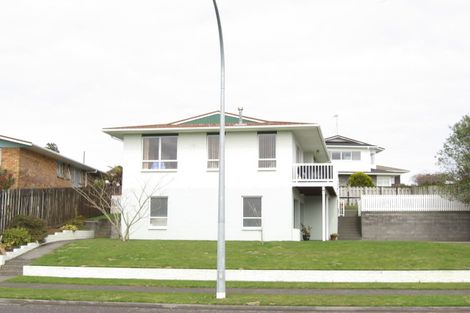 Photo of property in 27 Glamis Avenue, Bell Block, New Plymouth, 4312