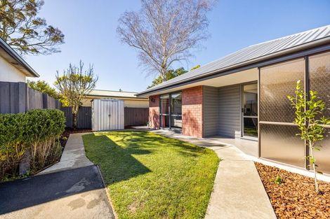 Photo of property in 2/252 Grahams Road, Bishopdale, Christchurch, 8053