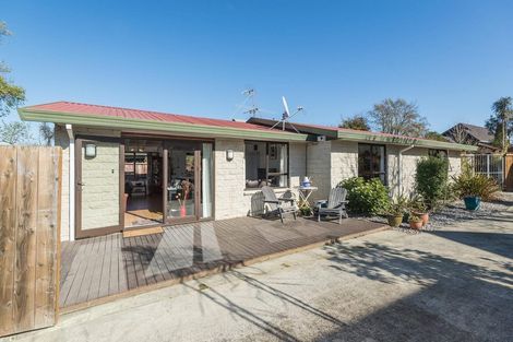 Photo of property in 247 Queenspark Drive, Parklands, Christchurch, 8083