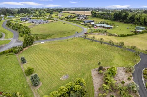 Photo of property in 83 Ohau Terrace, Ohau, Levin, 5570