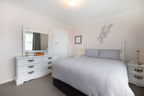 Photo of property in 141 Macandrew Road, South Dunedin, Dunedin, 9012