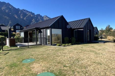 Photo of property in 19 Mckenzies Shute, Jacks Point, Queenstown, 9371
