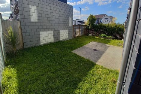 Photo of property in 215 Wainui Road, Silverdale, 0932