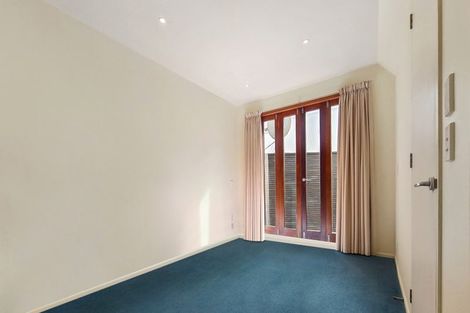 Photo of property in 7f Austin Street, Mount Victoria, Wellington, 6011