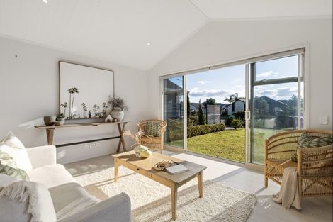 Photo of property in 83 Sandhurst Drive, Papamoa Beach, Papamoa, 3118