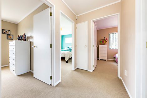 Photo of property in 2 Belinda Avenue, Flat Bush, Auckland, 2023